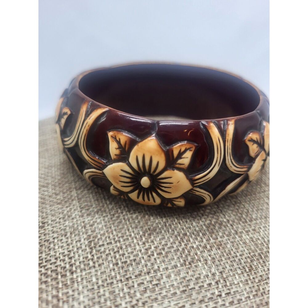 Bangle Bracelet - Picture 2 of 6
